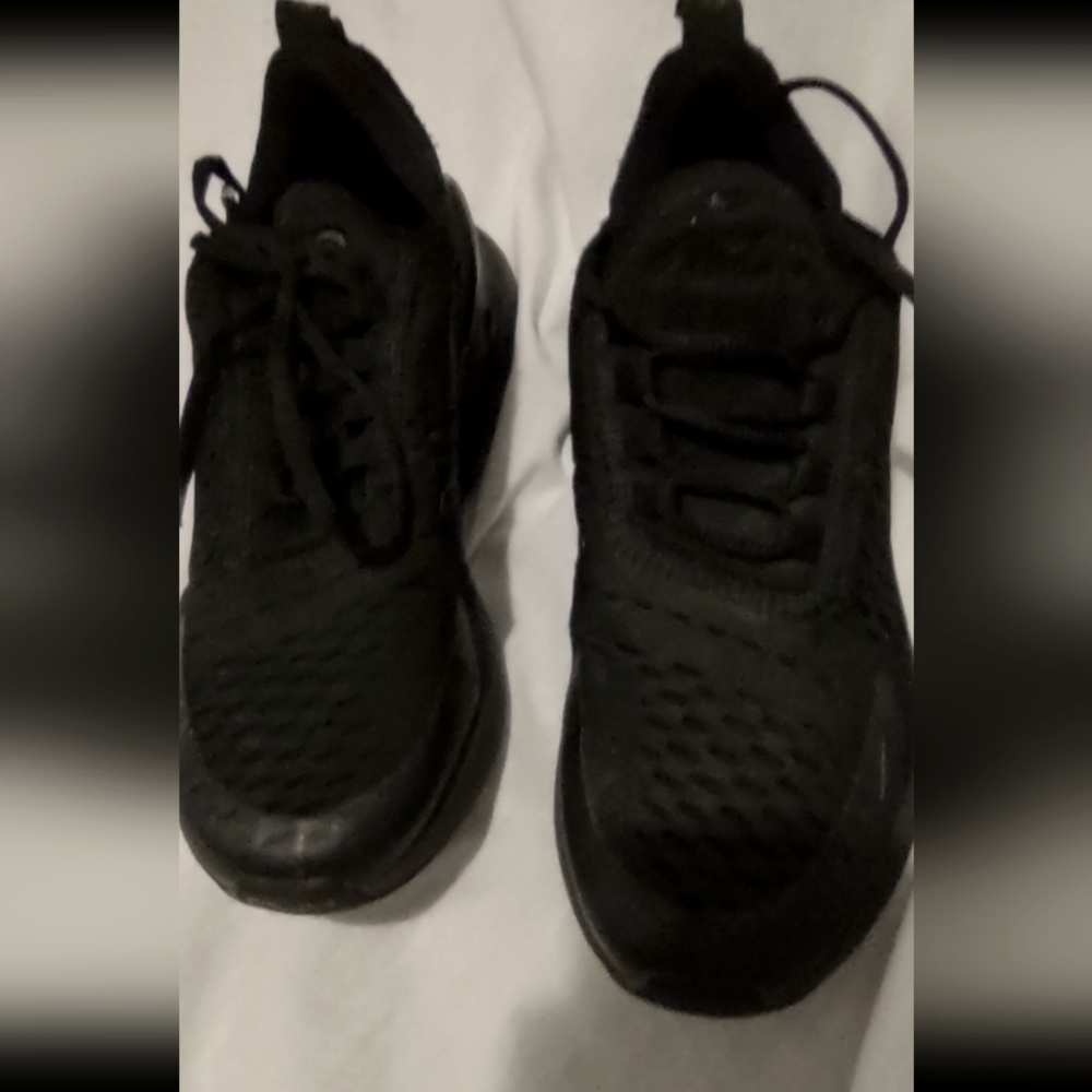 Nike Air Max 270 Tripple Black